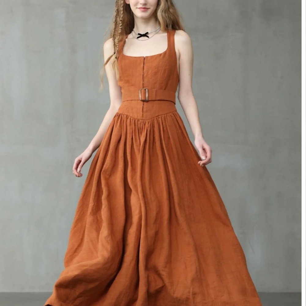 Linennaive corset dress in spiced rose